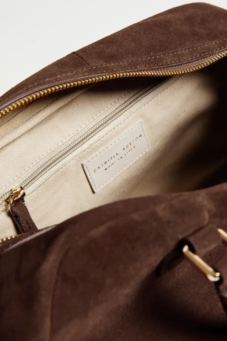 Brązowa torebka z naturalnej skóry zamszowej