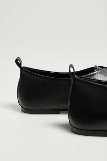 Miękkie sznurowane baleriny czarny