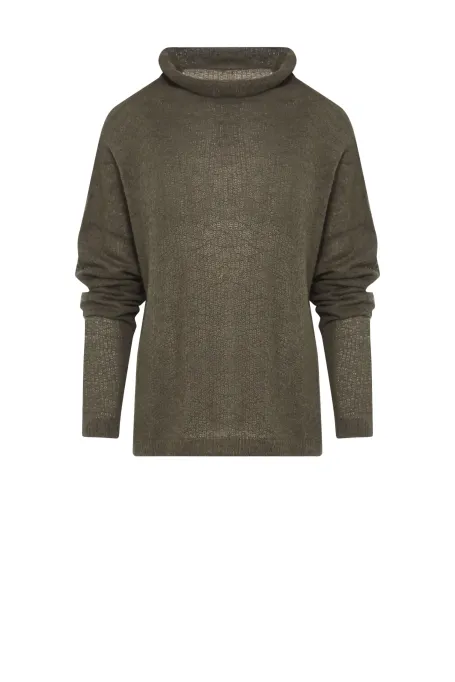 Zielony golf z wełną alpaki