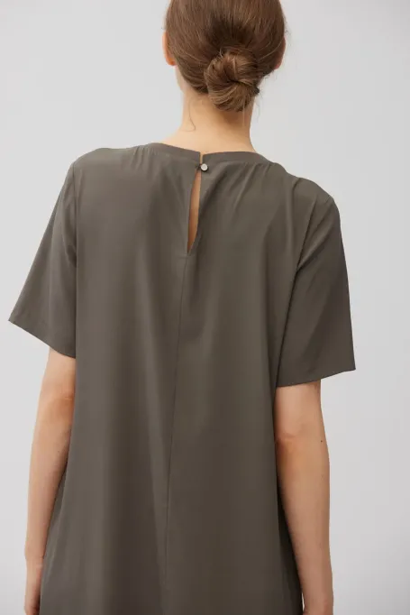 Prosta brązowa midi sukienka z rozcięciami z jedwabiu - Patrizia Aryton