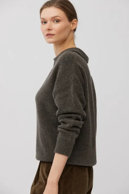 Brązowy sweter polo z wełną alpaki damski - Patrizia Aryton