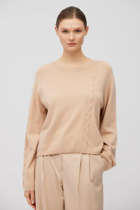 Sweter z kaszmiru w pudrowym różu