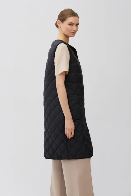 Czarna długa kamizelka puchowa