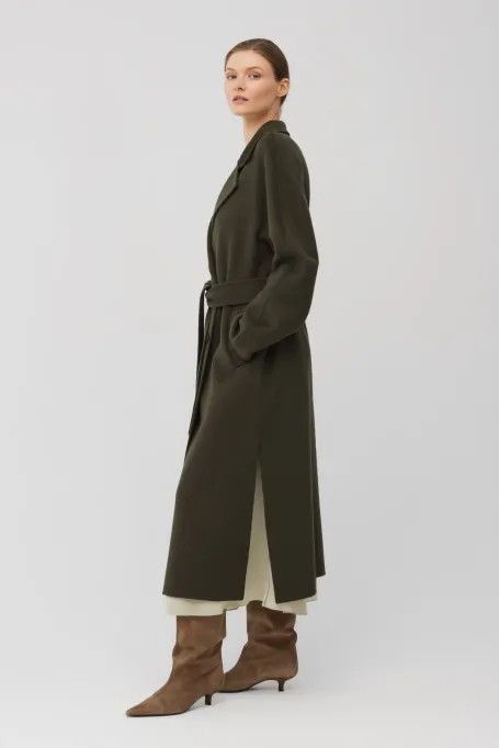 Ciemnozielony płaszcz z jedwabiem doubleface