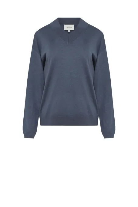 Szara bluzka z wełny merynosowej z dekoltem w szpic