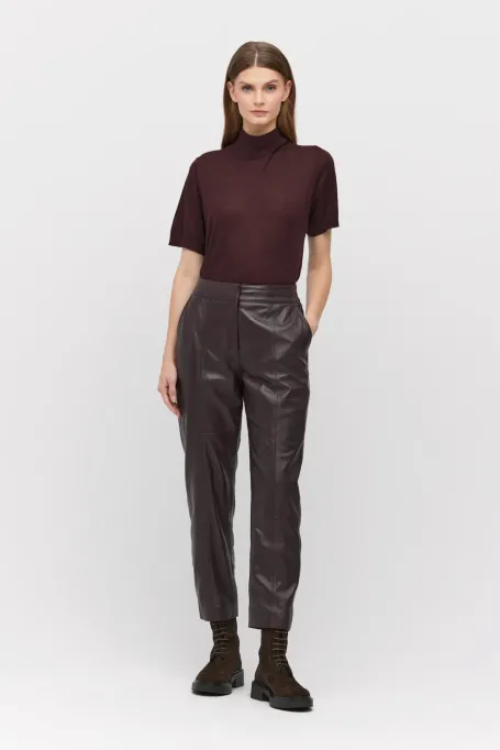 Skórzane spodnie z kieszeniami 