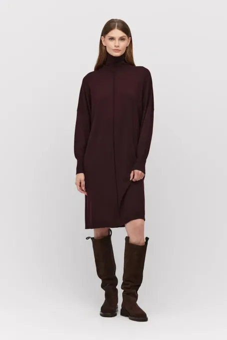 Sukienka z golfem z wełny merynosowej czerwony