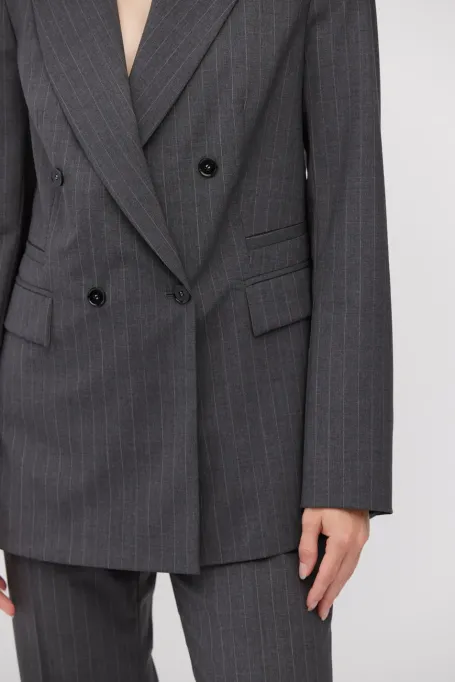 Szary wełniany żakiet w paski do garnituru