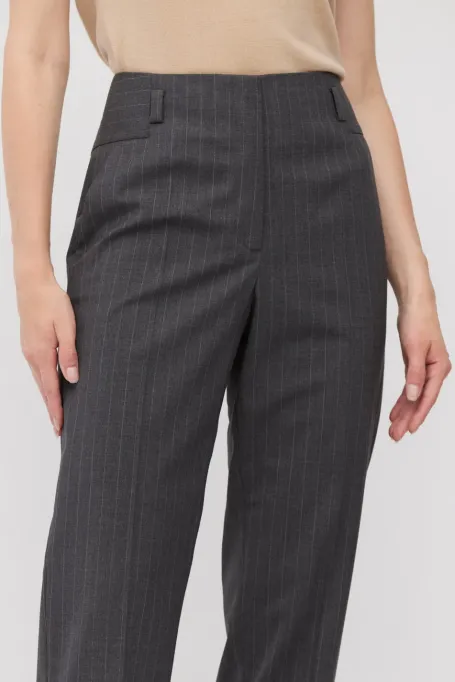 Szare wełniane spodnie w paski do garnituru
