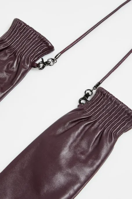 Brązowe rękawiczki z jednym palcem