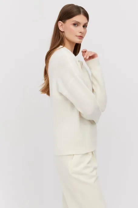 Śmietankowy sweter z wełną alpaki Śmietankowy sweter z wełną alpaki