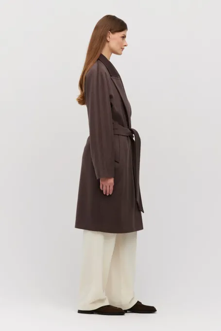 Wełniany płaszcz z paskiem brązowy Wełniany płaszcz z paskiem brązowy