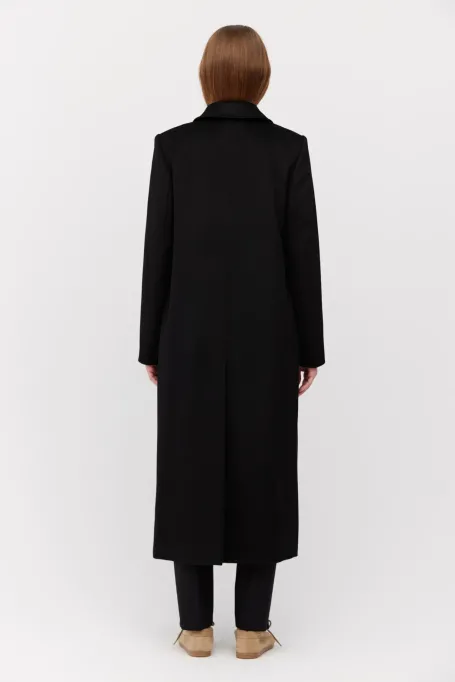 Czarny płaszcz z domieszką jedwabiu i kaszmiru Czarny płaszcz z domieszką jedwabiu i kaszmiru