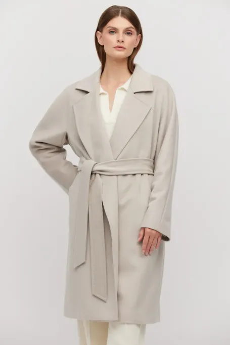 Wełniany płaszcz z paskiem beż
