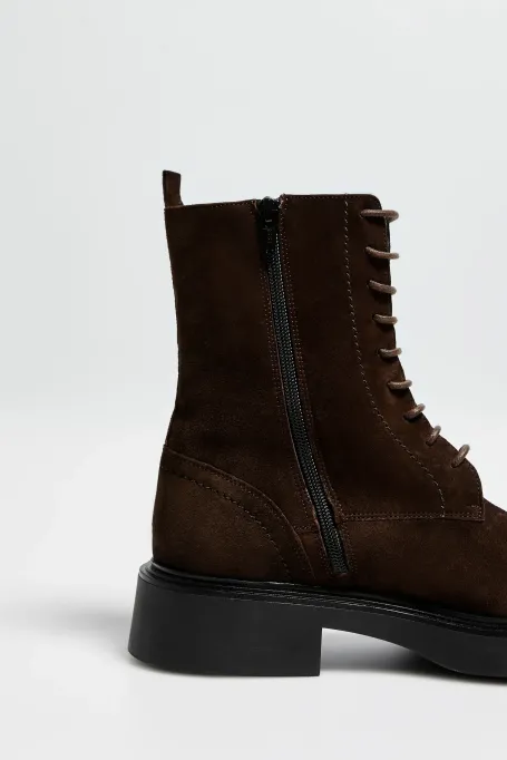 Sznurowane botki ze skóry zamszowej brązowy Sznurowane botki ze skóry zamszowej brązowy