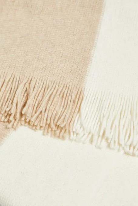 Szal z kaszmiru beż