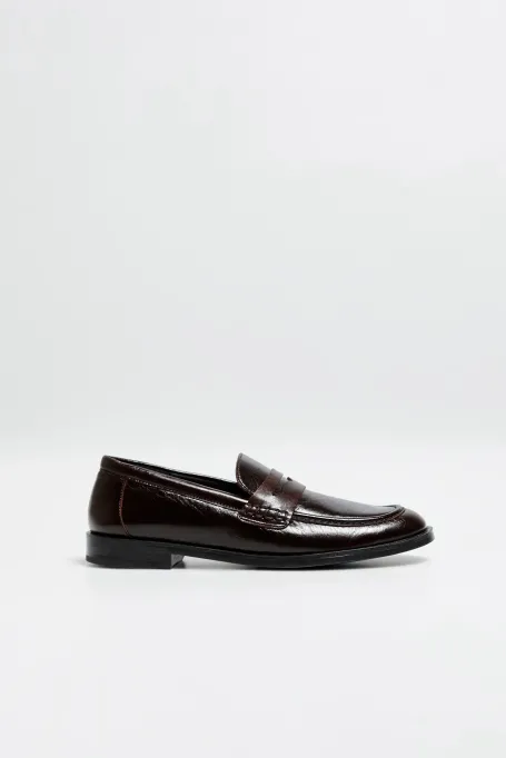 Loafersy ze skóry naturalnej czerwony