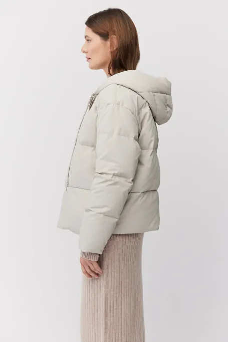 Dwustronna kurtka puchowa z kapturem beż