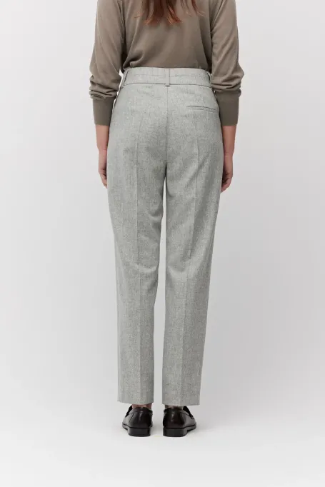 Szare spodnie do garnituru z kaszmirem