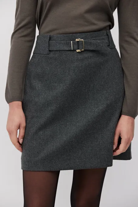 Szara mini spódnica z kaszmirem