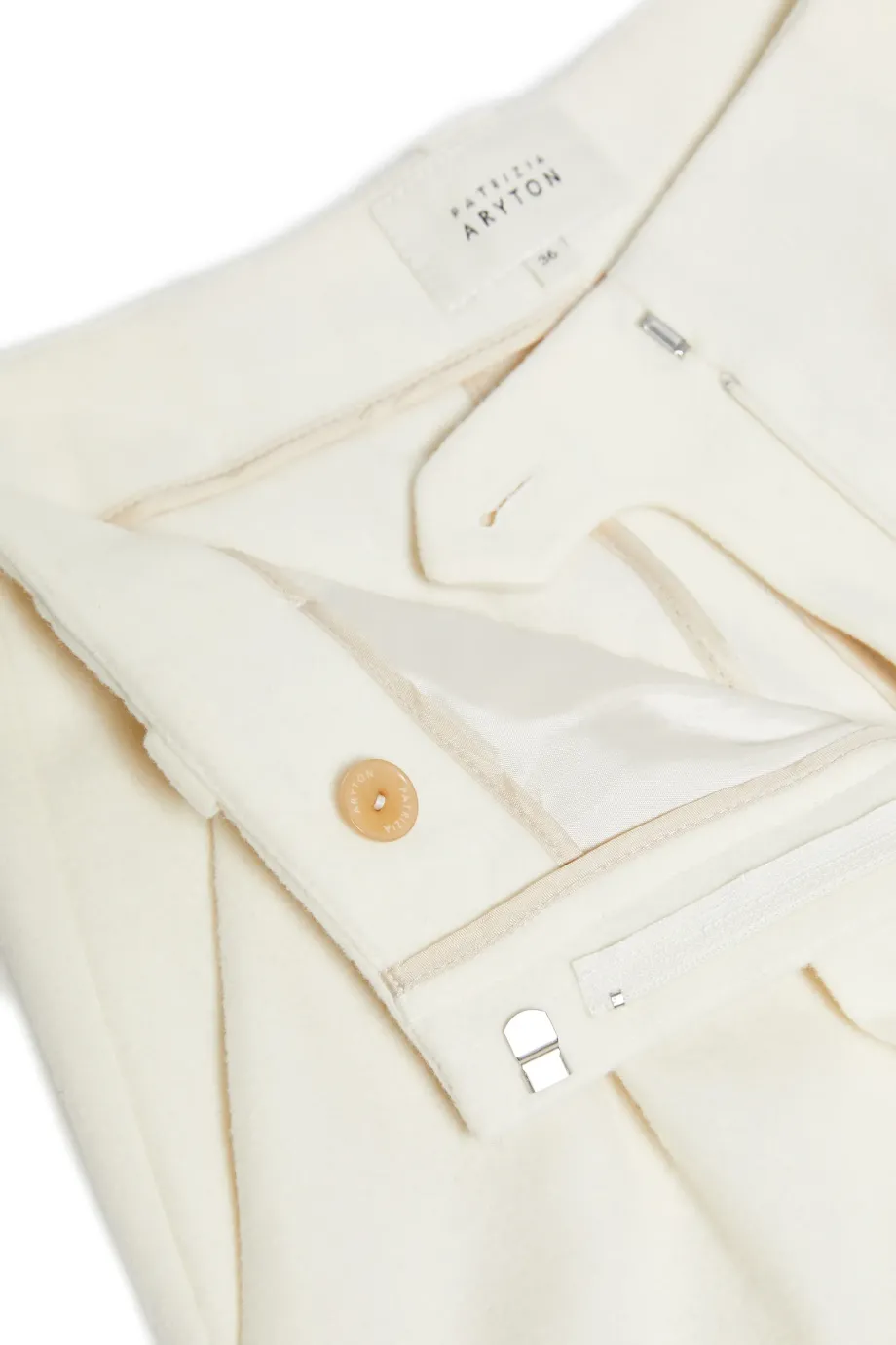 Śmietankowe wełniane spodnie do garnituru z kaszmirem damskie - Patrizia Aryton Śmietankowe wełniane spodnie do garnituru z kaszmirem damskie - Patrizia Aryton