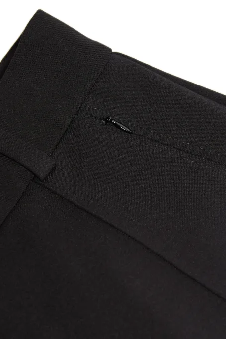 Czarne spodnie z szeroką nogawką i kieszeniami damskie - Patrizia Aryton