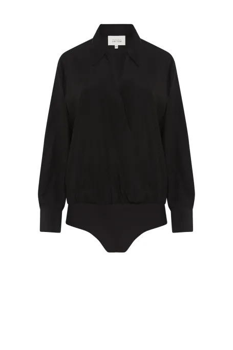 Czarne body z jedwabiu