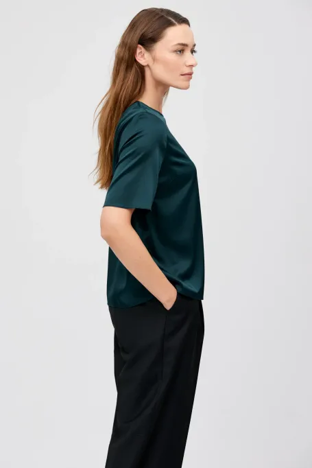 Szmaragdowa bluzka z jedwabiu
