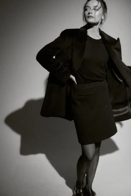 Czarna mini spódnica z wełną - Patrizia Aryton