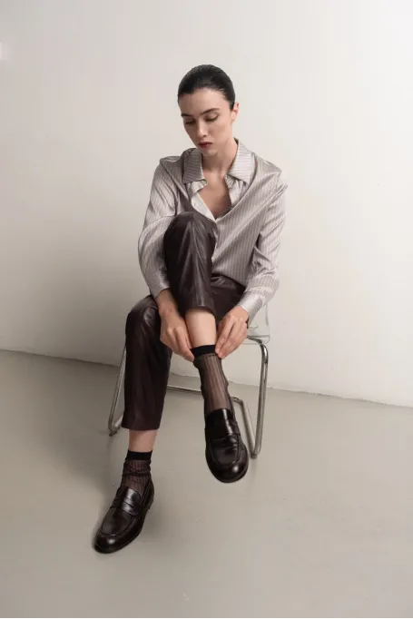 Bakłażanowe skórzane spodnie z kieszeniami damskie - Patrizia Aryton