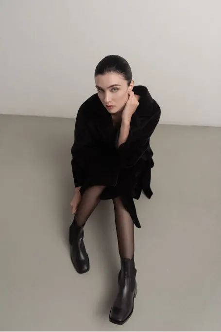 Czarne skórzane botki damskie - Patrizia Aryton