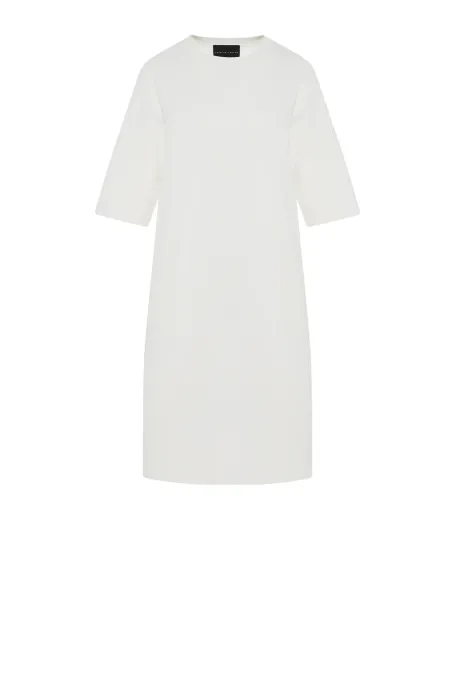 Biała luźna sukienka z dzianiny - Patrizia Aryton