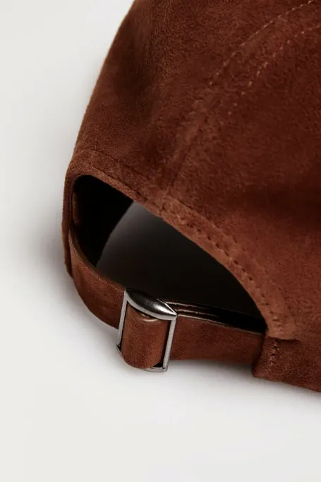 Brązowa zamszowa czapka z daszkiem damska - Patrizia Aryton