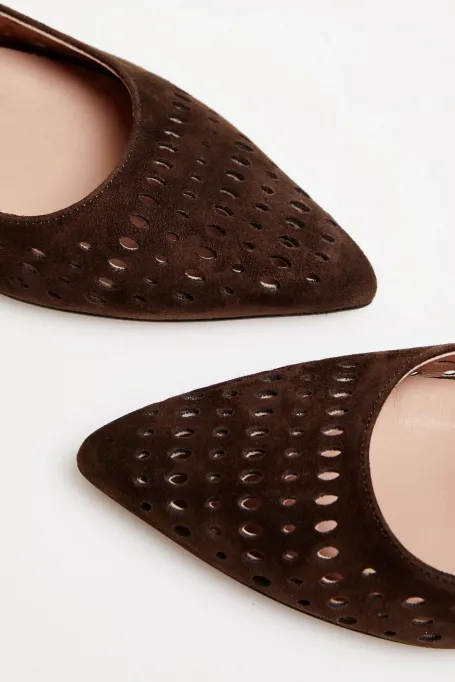 Brązowe skórzane buty sling back