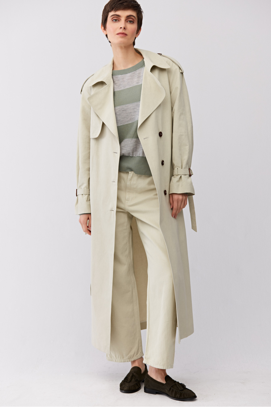 Szara bluzka w zielone paski z kaszmirem i jedwabiem Szara bluzka w zielone paski z kaszmirem i jedwabiem