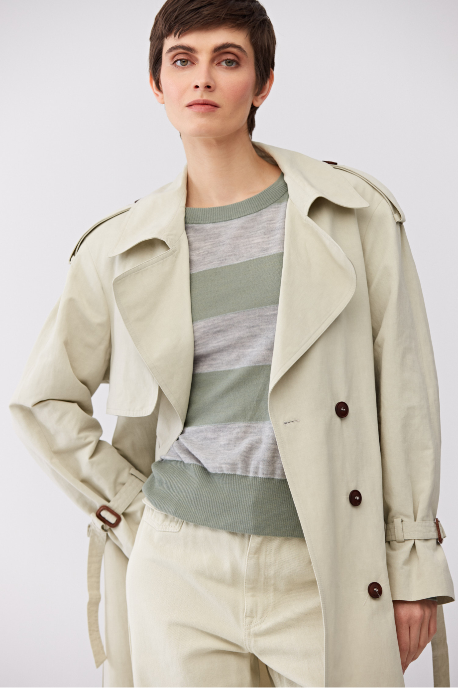 Szara bluzka w zielone paski z kaszmirem i jedwabiem Szara bluzka w zielone paski z kaszmirem i jedwabiem