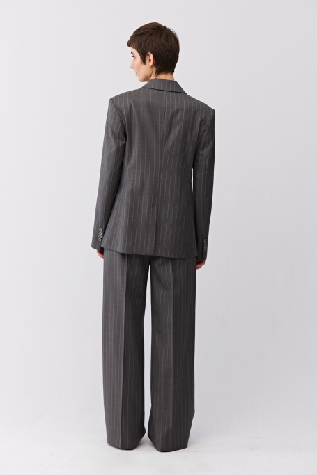 Wełniany żakiet w paski do garnituru