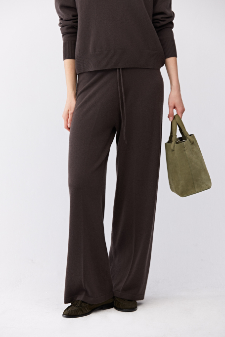Szerokie brązowe spodnie z wełny merynosowej