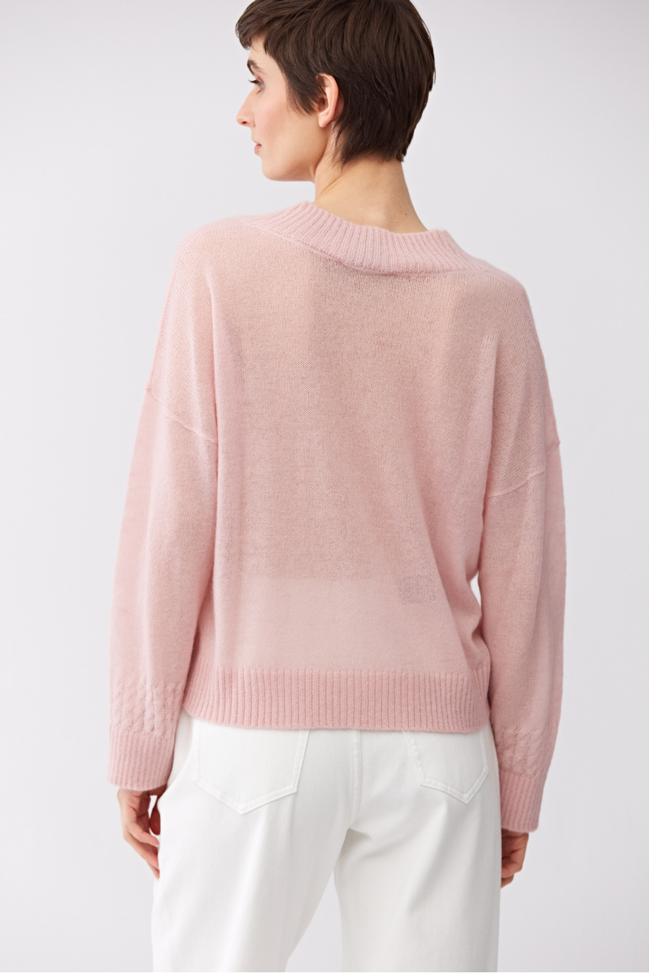 Jasnoróżowy sweter z wełną baby suri alpaki damski - Patrizia Aryton Jasnoróżowy sweter z wełną baby suri alpaki damski - Patrizia Aryton