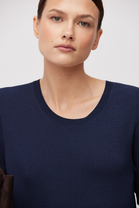 Granatowa dzianinowa sukienka midi