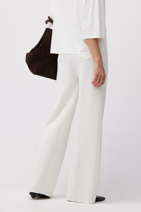 Białe szerokie spodnie dzianinowe damskie - Patrizia Aryton