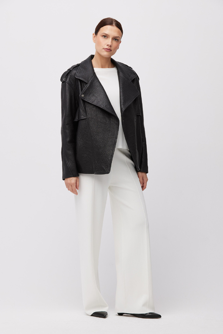 Białe szerokie spodnie dzianinowe damskie - Patrizia Aryton