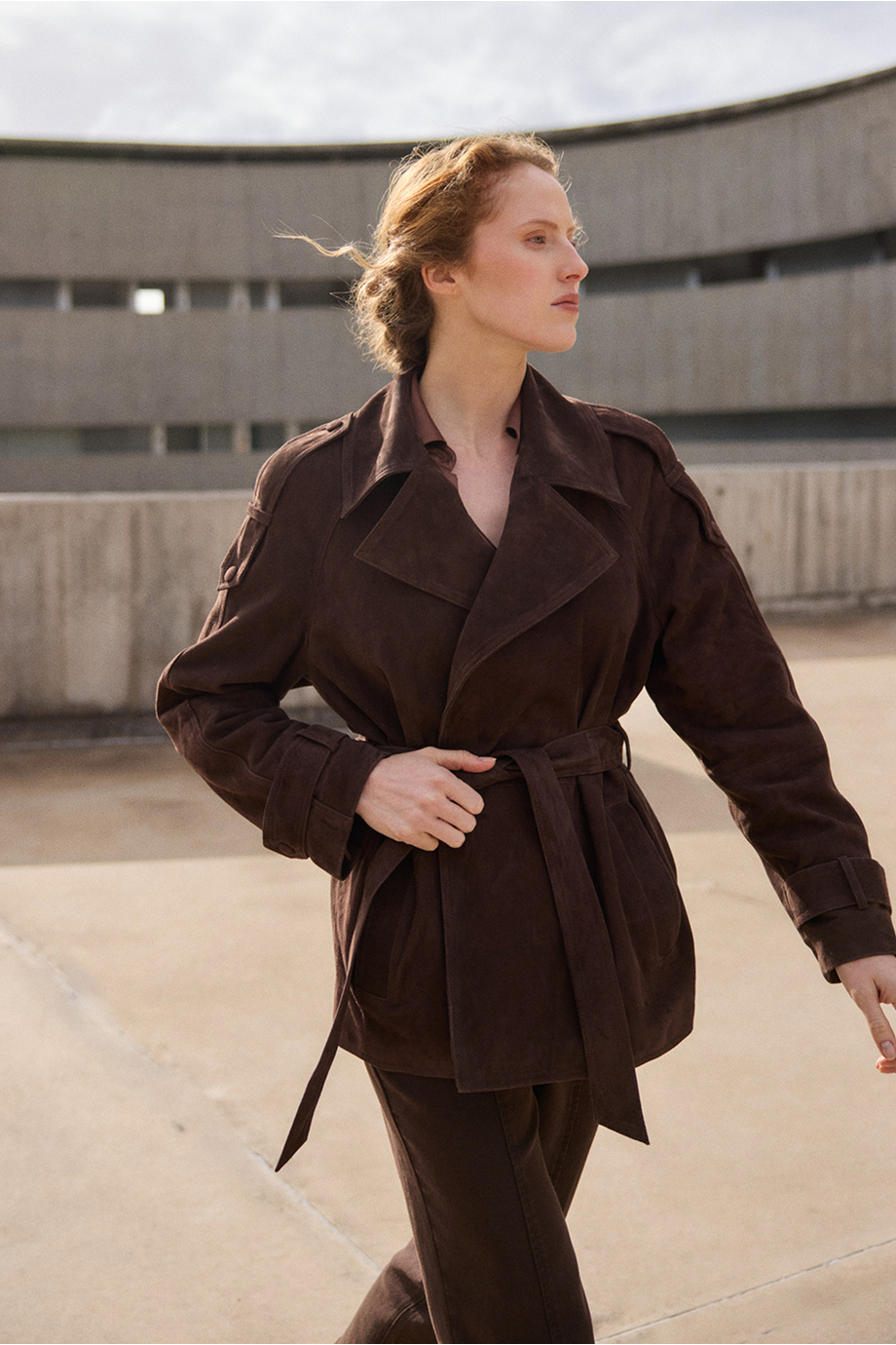 Brązowa skórzana kurtka z paskiem damska - Patrizia Aryton Brązowa skórzana kurtka z paskiem damska - Patrizia Aryton