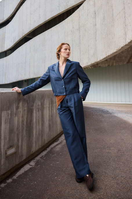 Granatowe spodnie do garnituru z wełny i lnu damskie - Patrizia Aryton