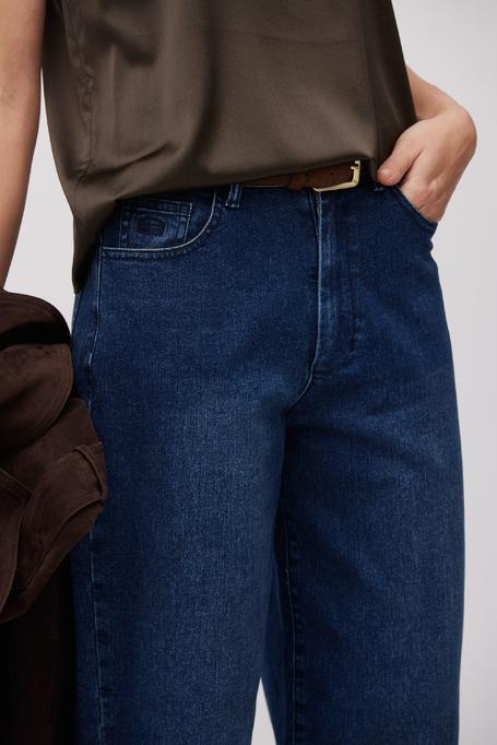 Granatowe jeansy barell z wysokim stanem