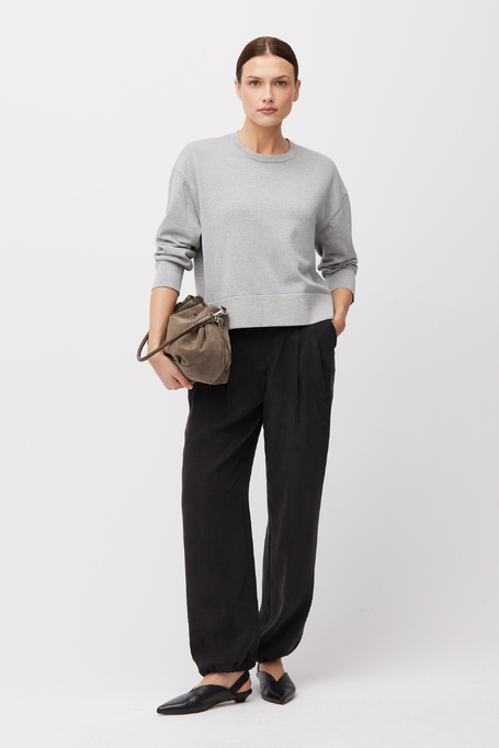 Szara bluzka z bawełną i jedwabiem