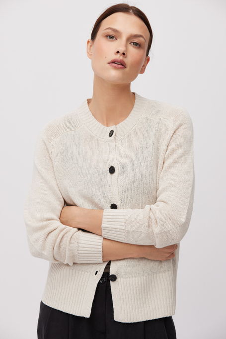 Beżowy dzianinowy kardigan z lnu