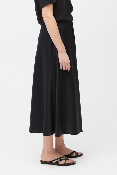 Czarna midi spódnica z jedwabiu damska - Patrizia Aryton Czarna midi spódnica z jedwabiu damska - Patrizia Aryton