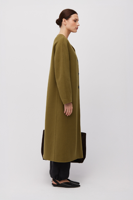 Zielony płaszcz z jedwabiem doubleface damski - Patrizia Aryton Zielony płaszcz z jedwabiem doubleface damski - Patrizia Aryton