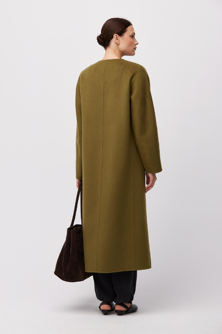 Zielony płaszcz z jedwabiem doubleface damski - Patrizia Aryton Zielony płaszcz z jedwabiem doubleface damski - Patrizia Aryton